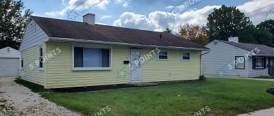 1032 Andrew St - Akron, OH