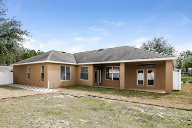 2882 Southern Pines Loop - Clermont, FL