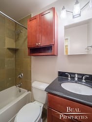 625 W Wrightwood Ave unit CL-211 - Chicago, IL