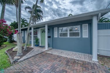 1830 NW 32nd Ct - Oakland Park, FL