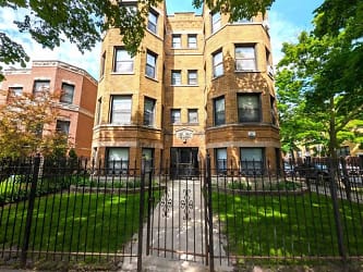 4458 N Maplewood Ave - Chicago, IL