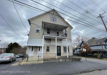 864 S Main St #2 - Old Forge, PA