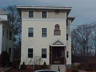 1847 Chapel St - New Haven, CT