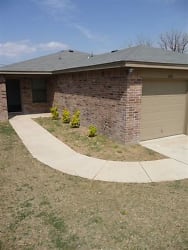 8104 Doreen Ave - Fort Worth, TX