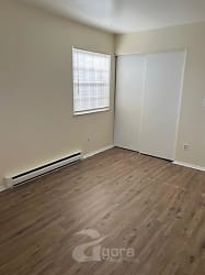 856 Continental Ct unit 6 - undefined, undefined