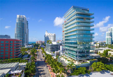 120 Ocean Dr #600 - Miami Beach, FL