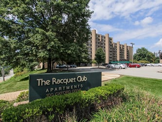 Racquet Club Apartments - Monroeville, PA