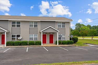 Shenandoah Townhomes Apartments - Fayetteville, NC