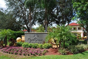 11480 Villa Grand #111 - Fort Myers, FL