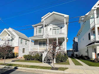 5 S Knight Ave - Margate City, NJ