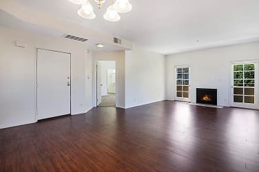 1542 S Wooster St unit 101 - Los Angeles, CA