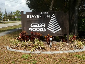4022 Beaver Ln unit 600B - Port Charlotte, FL