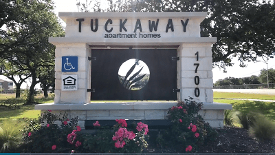 Tuckaway Apartment Homes - Cedar Park, TX