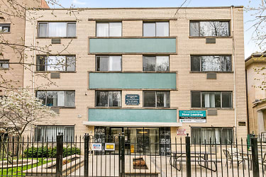 6012 N Kenmore Ave unit 4A - Chicago, IL