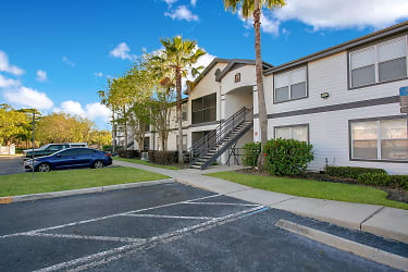 Fountain Place Apartments - Casselberry, FL