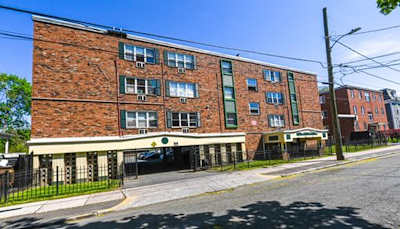 50 Allen Pl unit B11 - Hartford, CT