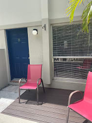 Hideaway In The Grove Apartments - Coconut Grove, FL