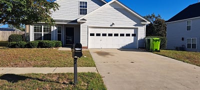 721 Cottontail Ct S - Columbia, SC