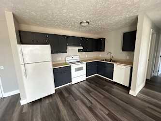940 27th St unit 14 - Clarinda, IA