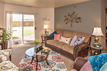 Country Meadows Apartments - Billings, MT