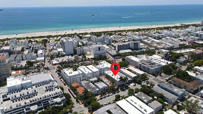 1027 Pennsylvania Ave unit 103 - Miami Beach, FL
