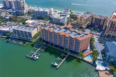 530 S Gulfview Blvd #401 - Clearwater, FL