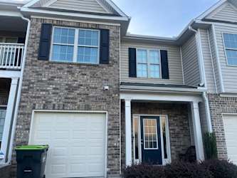 7204 Kings Cove - Austell, GA