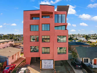4384 Hamilton Street Apartments - San Diego, CA