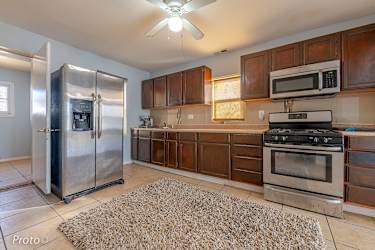 3609 S California Ave - Chicago, IL
