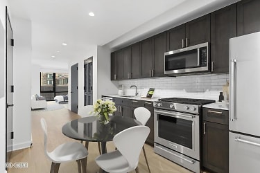 21 West End Ave unit 2316 - New York, NY