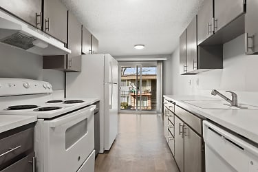 ARBOR VIEW APTS Apartments - Portland, OR