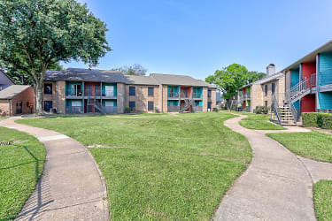 Sonoma Apartments - Houston, TX