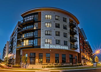 Milehouse At Belleview Station Apartments - Denver, CO