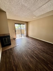 6111 Shupe Dr unit 15 - Citrus Heights, CA