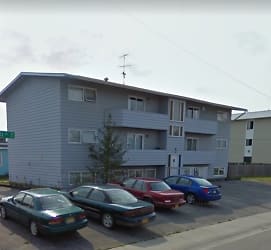 310 W 33rd Ave unit 4 - Anchorage, AK