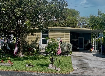 710 N Silver Cir - Key Largo, FL