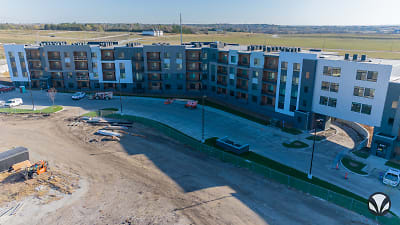 Chateau At Yankee Hill Apartments - Lincoln, NE