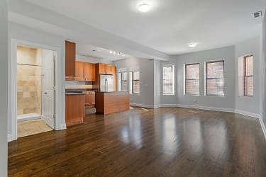 7526 N Seeley Ave unit 204 - Chicago, IL