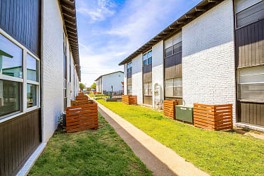 The Autry Apartments - Norman, OK