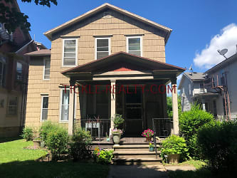 219 Meigs St - Rochester, NY