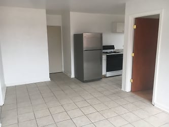 5506 Fifth Ave unit 406D - Pittsburgh, PA