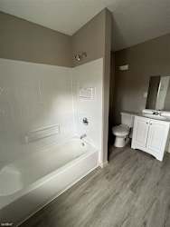 16 Woodward Ave - Ecorse, MI