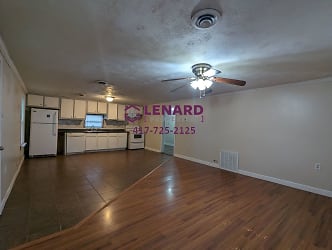 3240 W State St - Springfield, MO