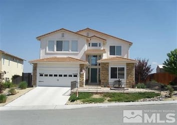 3200 Cityview Terrace - Sparks, NV