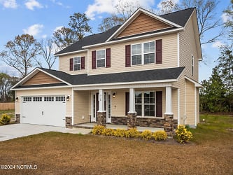 418 Duster Ln - Richlands, NC