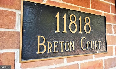 11818 Breton Ct #1A - Reston, VA