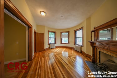 22 Grand View Ave unit 1 - Somerville, MA