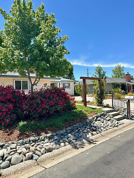 121 Lidster Ave - Grass Valley, CA