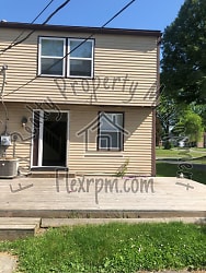 4665 Imperial Dr - Toledo, OH