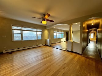 4307 N Central Ave #2B - Chicago, IL